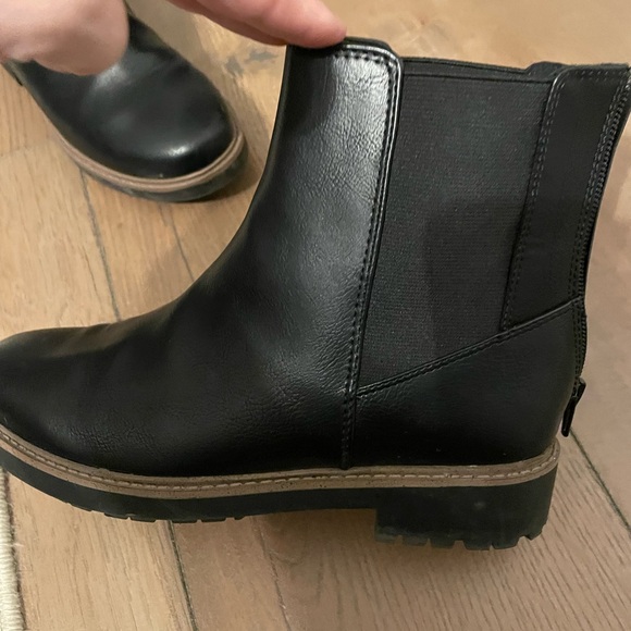 Espirit Sam Chelsea Black Ankle Boots - Picture 10 of 16